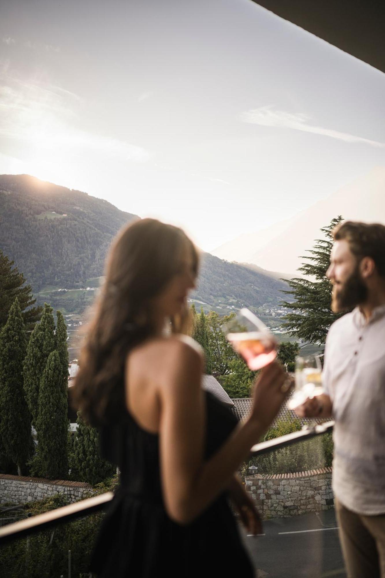 Vinea - Suites Dorf Tirol Exterior foto